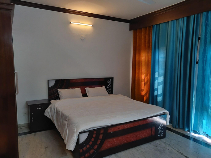 Bedroom 4, Bunkmates Hostel, Delhi