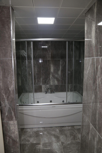 Bathroom 4, Yol Is Holiday Trabzon Otel, Merkez