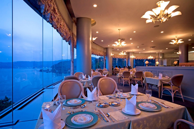 Food & Drinks 5, Hotel New Akao Royal Wing, Atami