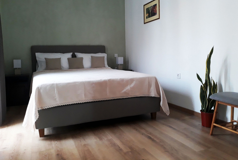 Bedroom 3, Sunkissed Rooftop Apartments, Attica