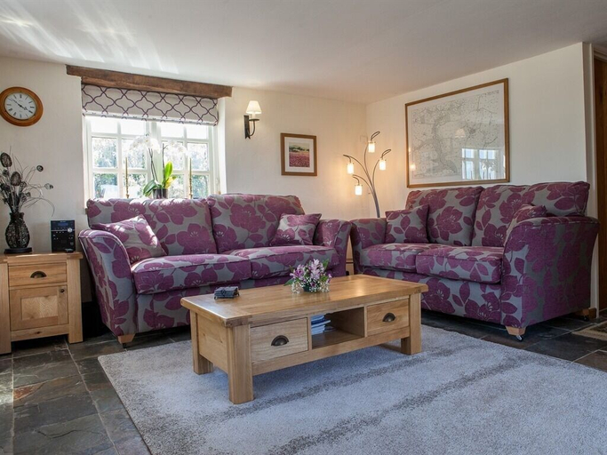Public Area, Fernside Cottage, Devon