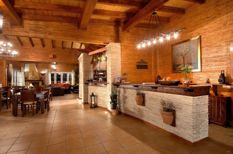 Food & Drinks 5, Villa Rustica, Epirus