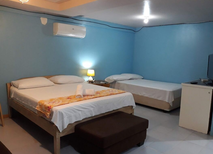 Bedroom, Alma's Guesthouse, Panglao