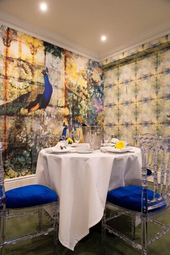 Food & Drinks 5, Kings Hotel, Buckinghamshire