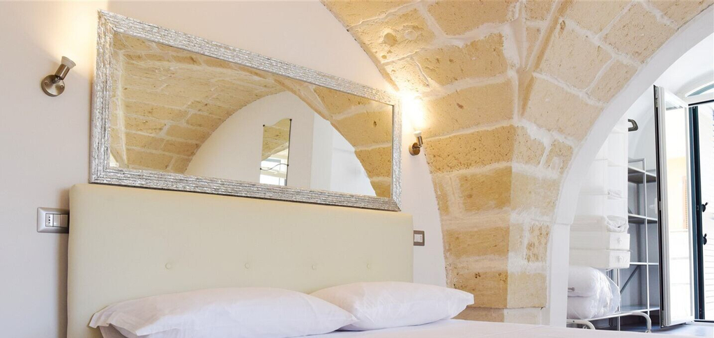 Arcosalento, Lecce