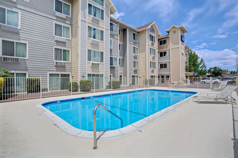 Baymont by Wyndham Reno, Washoe