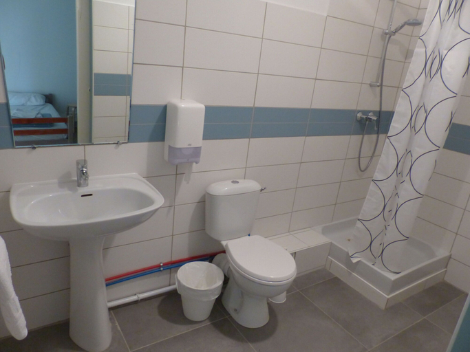 Bathroom 4, Appartements Des Joncas, Bouches-du-Rhône