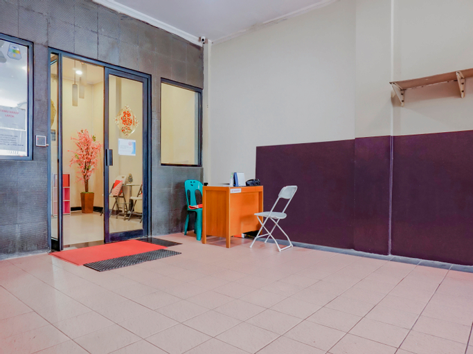 OYO 117 Blueberry Homestay, Central Jakarta
