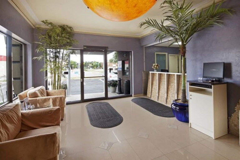 Public Area 2, Canadas Best Value Inn Richmond Hill Toronto N, York