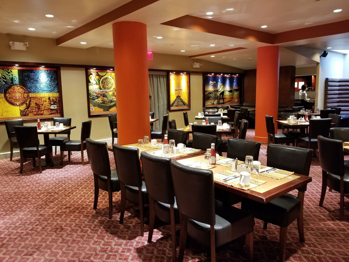 Food & Drinks 5, Holiday Inn L.I. City Manhattan View ( Closed), New York