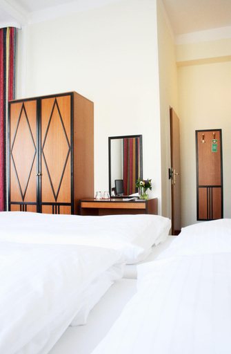 Bedroom 3, Drei Kronen Hotel Wien City, Wien