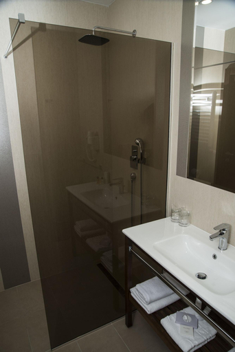 Bathroom 4, FLOK Old Town - Marshal, Belgrade