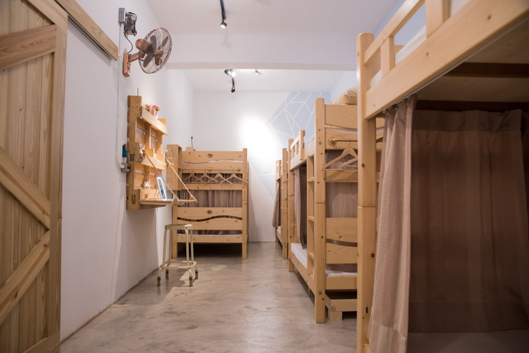Bedroom 3, Kuang Kuang Hostel, Taichung