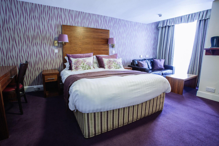 Bedroom 3, The Selkirk Arms, Dumfries and Galloway