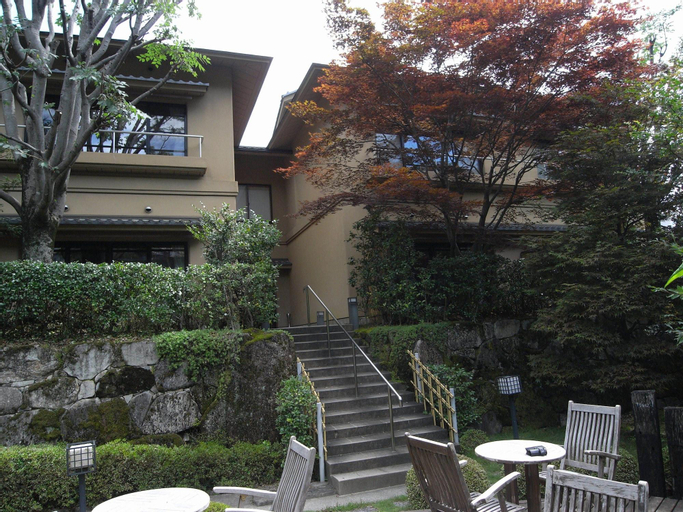 Kawakamiya Kasuitei, Gero