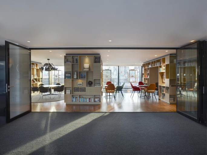 Public Area 4, citizenM Tower of London, London