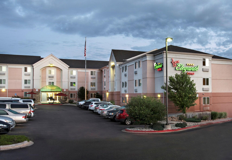 Public Area 1, Mcm Elegante Suites, El Paso