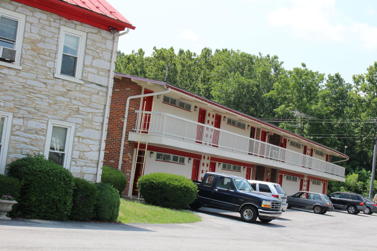 Public Area 4, Hometown Inn Staunton, Augusta