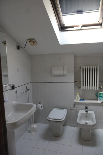 Bathroom 4, Anna Rita B&B, Ancona