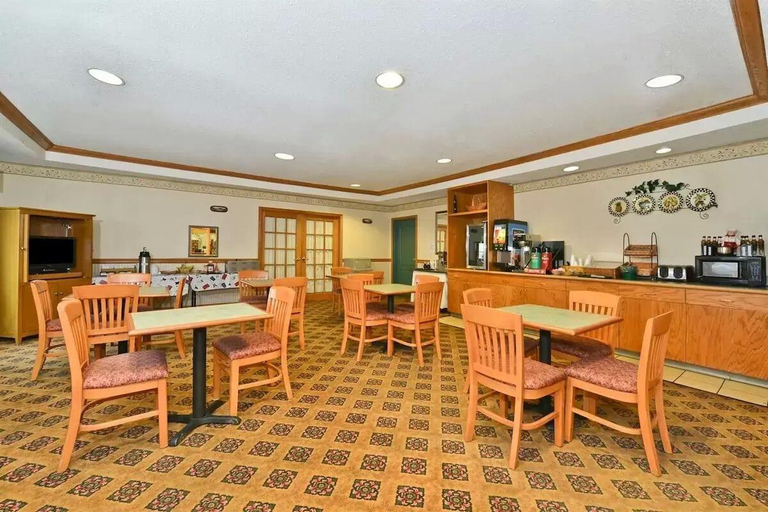 Others 5, FairBridge Inn & Suites Marion, Grant