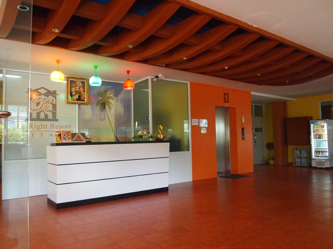 Public Area 2, The Right Resort, Pattaya