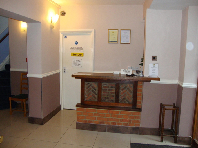 Public Area 2, Gainsborough Lodge, Surrey