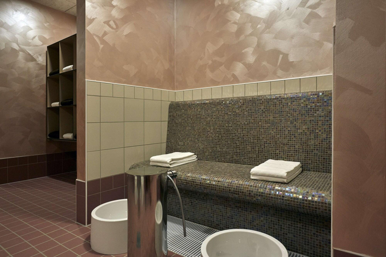 Bathroom 5, H+ Hotel & SPA Friedrichroda, Gotha