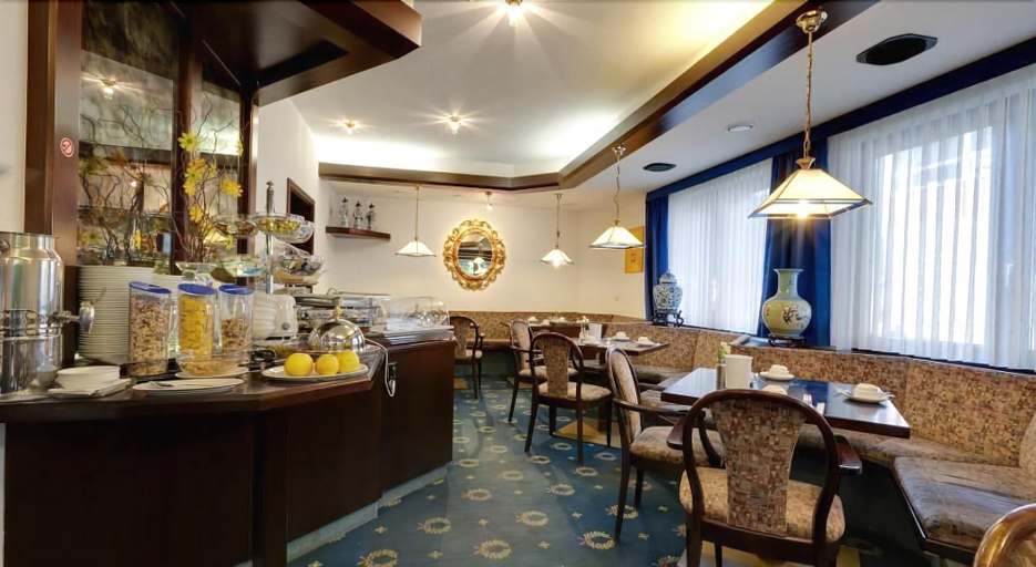 Food & Drinks 5, Astoria am Urachplatz, Stuttgart