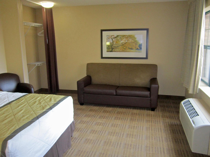 Bedroom 3, Extended Stay America Somerset Franklin, Somerset