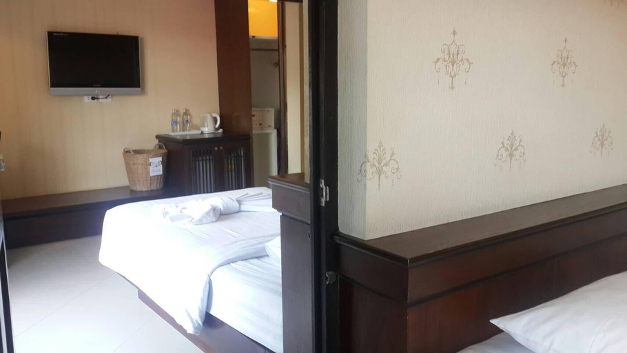 Bedroom 3, Rayaburi Hotel Patong, Phuket Island