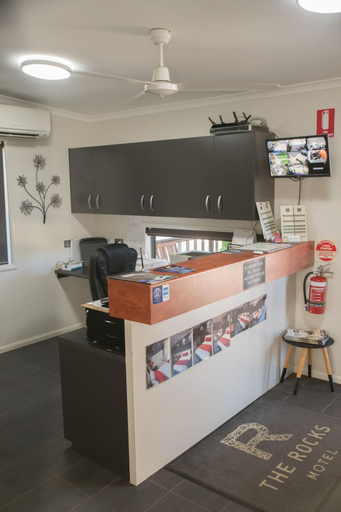 Public Area 3, The Rocks Motel, Murweh