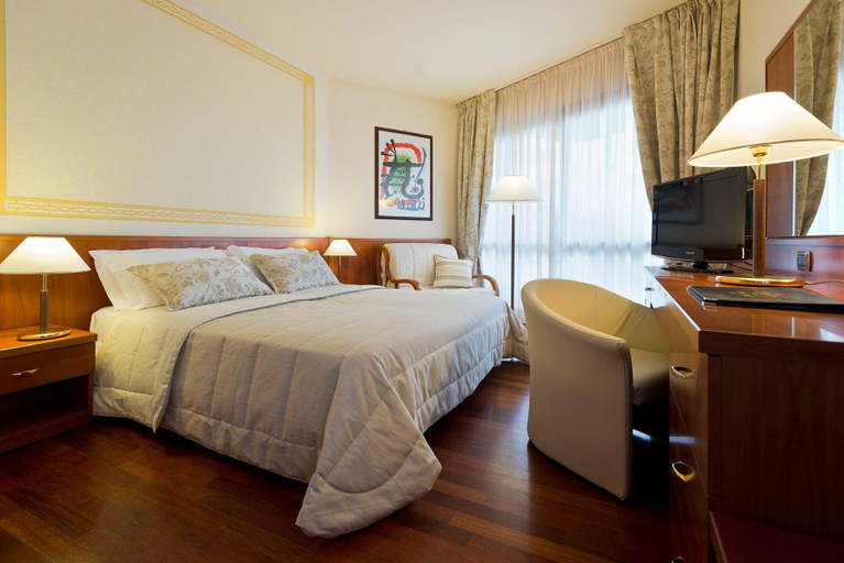 Bedroom 3, Hotel & Spa Savoy Beach, Venezia