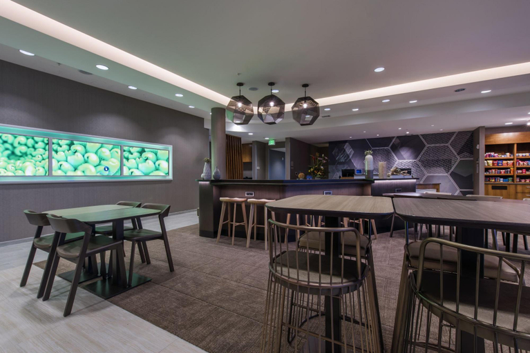 Food & Drinks 5, SpringHill Suites Gallup, McKinley