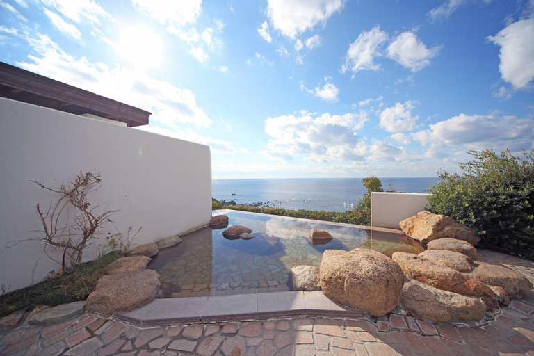 Hotel Bellevedere, Susami
