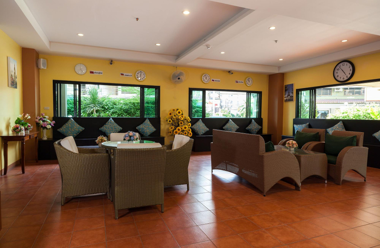 Public Area 2, The Right Resort, Pattaya