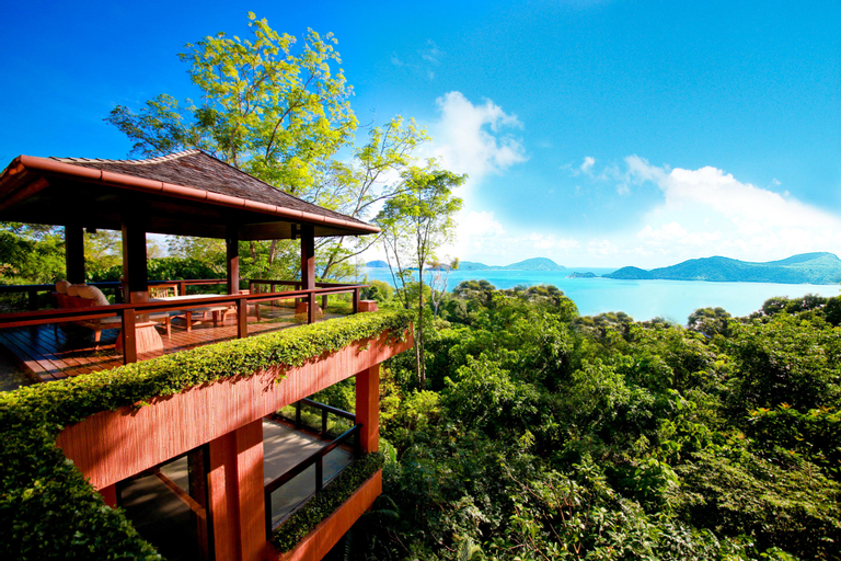 Exterior & Views 2