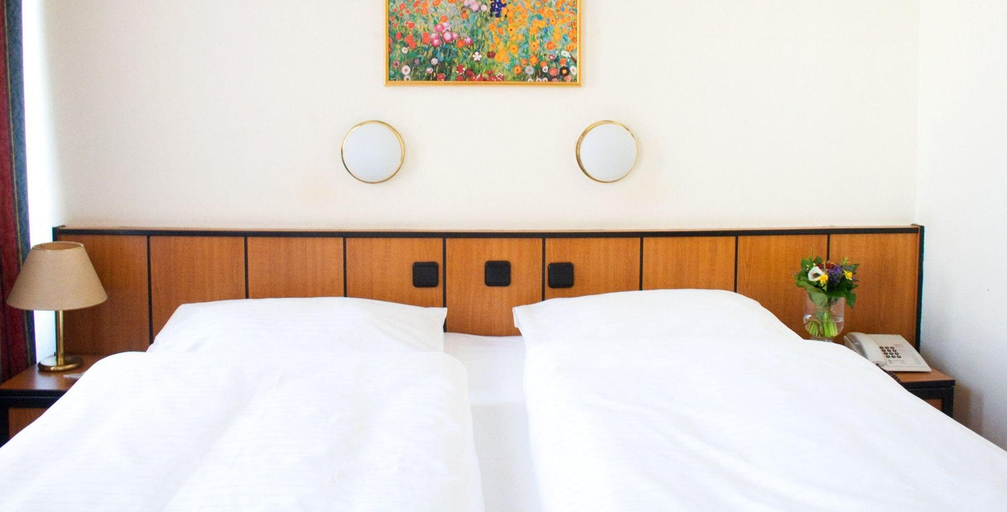Bedroom 3, Drei Kronen Hotel Wien City, Wien