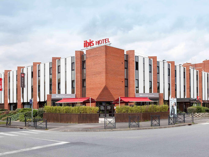 Exterior & Views 2, Ibis Évry-Courcouronnes, Essonne
