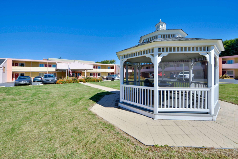Exterior & Views 2, Americas Best Value Inn Harrisburg, Dauphin