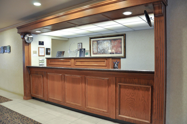 Public Area 3, Piccadilly Inn Airport, Fresno