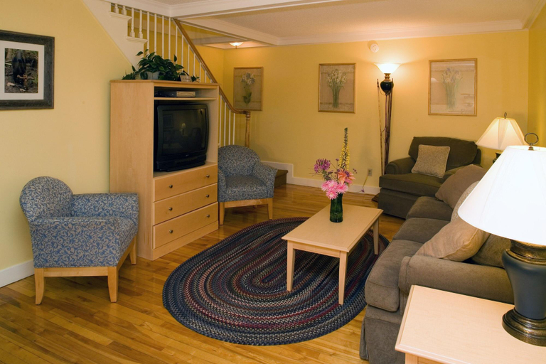 Public Area 2, Top Notch Inn, Coos
