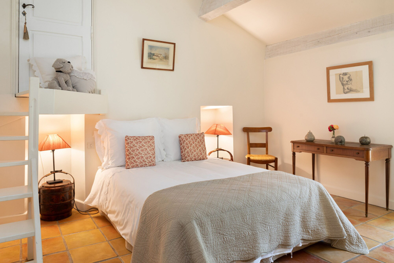 Bedroom 3, Château Verez, Var