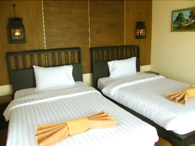 Bedroom 3, Red Balcony Hotel, Pattaya