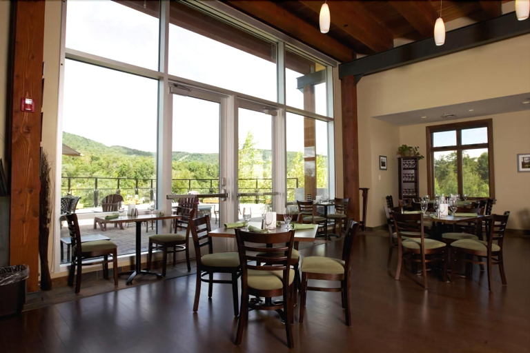 Food & Drinks 5, Timberline Mountain Lodge At Jay Peak, Orleans