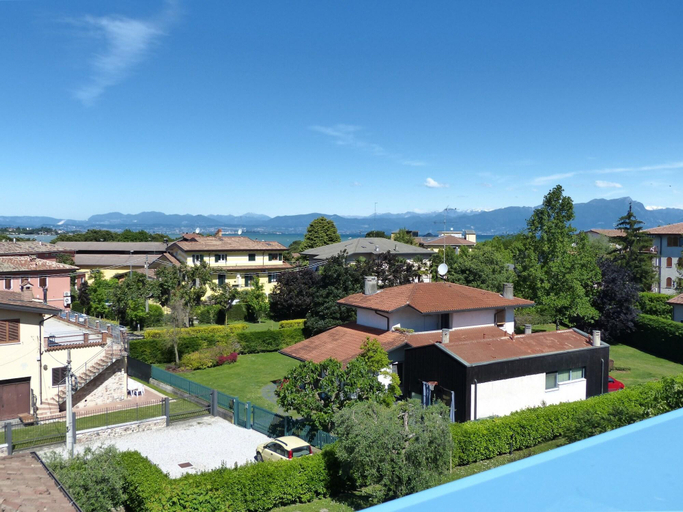 Exterior & Views 2, Meet Garda Lake Hostel, Verona