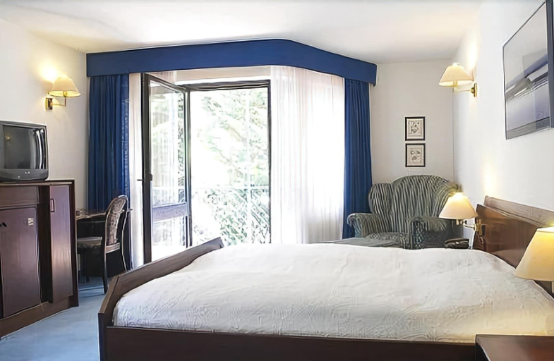 Bedroom 3, Astoria am Urachplatz, Stuttgart