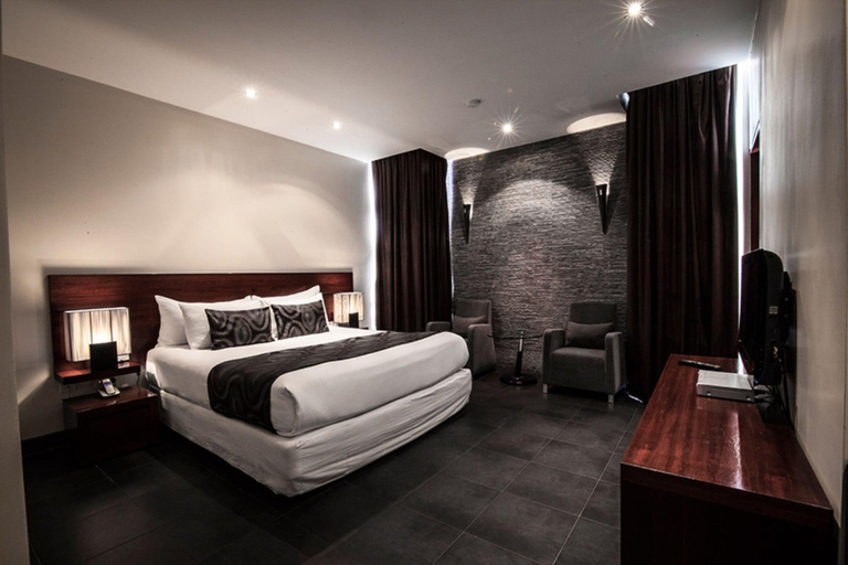 Bedroom 2, Lamana Hotel, National Capital District