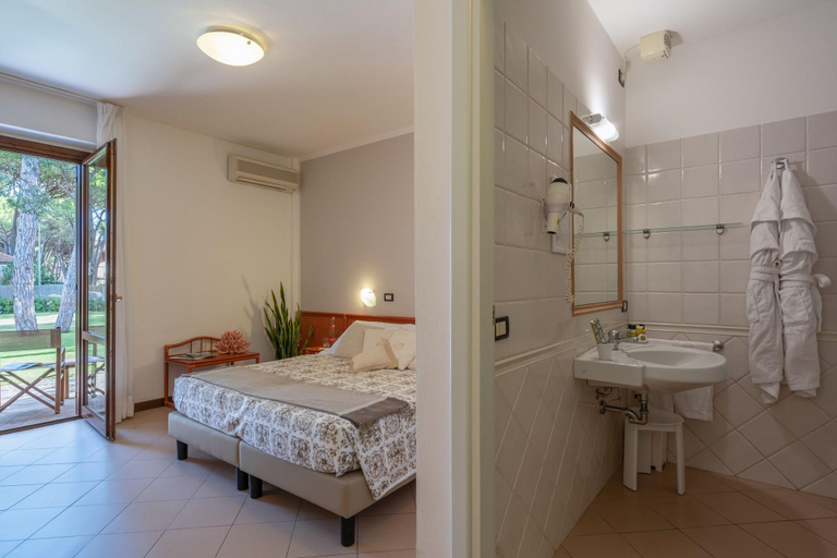 Bathroom 5, Ricci Hotel, Grosseto