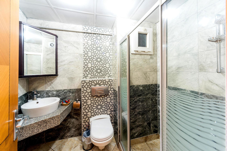 Bathroom 5, Viva Hotel Old City, Fatih