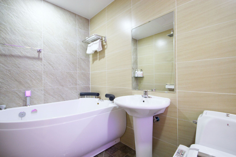 Bathroom 4, Gwangju Cheomdan Top Hotel, Jangseong